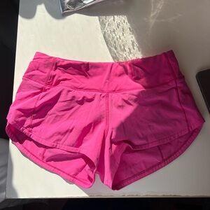 Lululemon Sonic Pink 2.5 Speed Ups